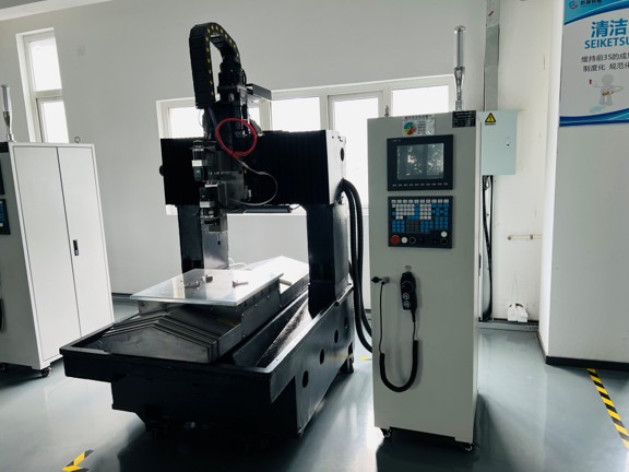 数控轮形抛光中心